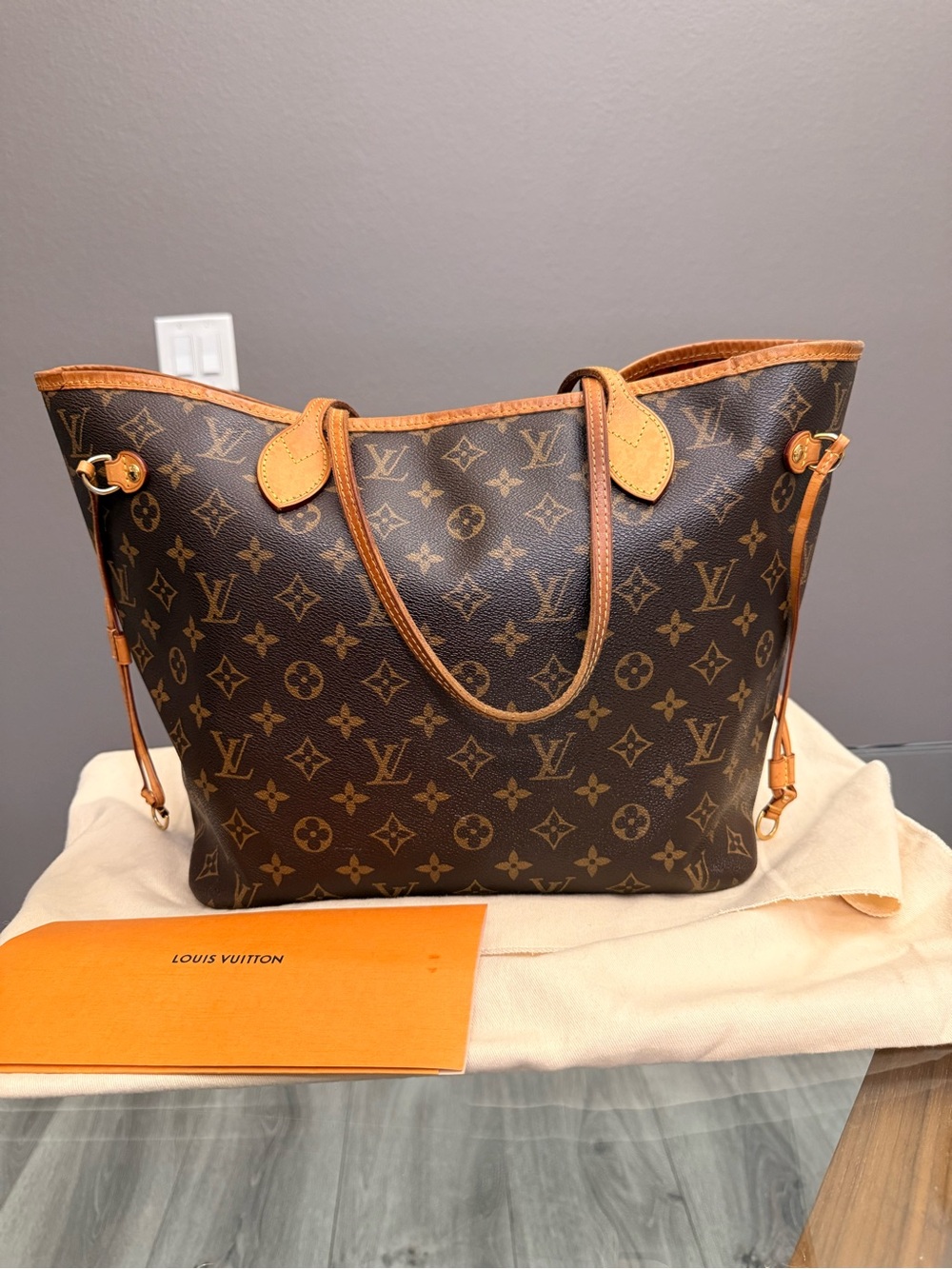Louis Vuitton Monogram Canvas Neverfull MM Tote Bag in Brown